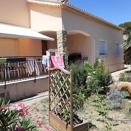 Sans Souci Et Agreable Bed & Breakfast